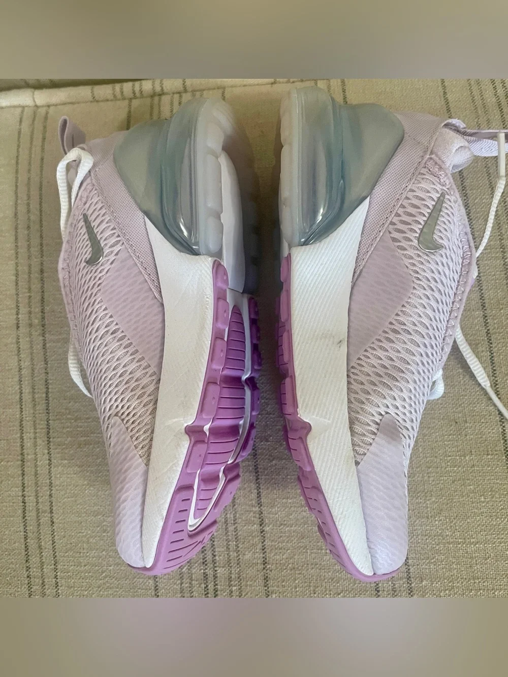 Nike Air Max 270 Metallic Silver/Fuchsia/White – Size Girls 12C IH0412-530